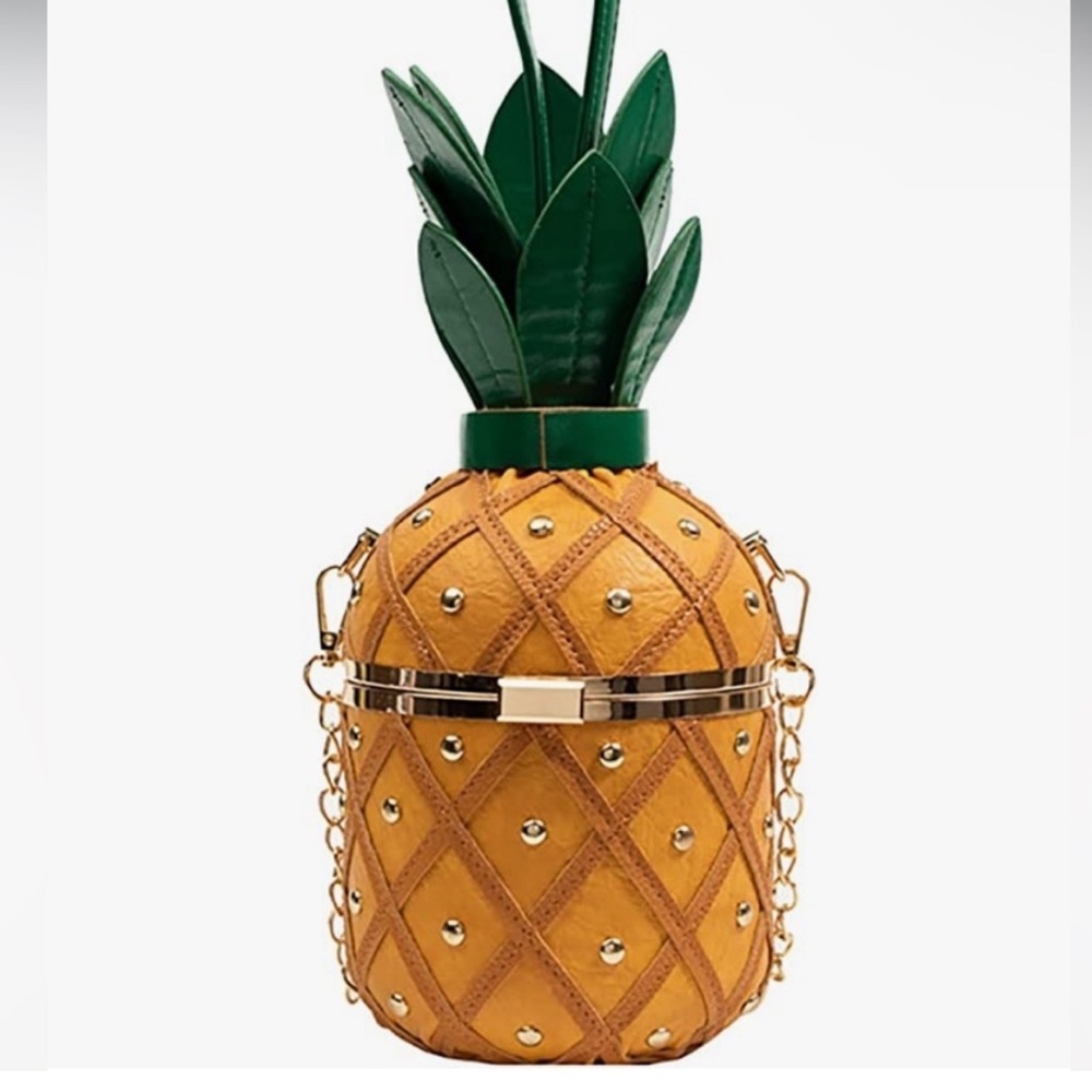 Pineapple-Shaped Crossbody Bag PU
Leather Rivets Chain Strap Shoulder
Tote
